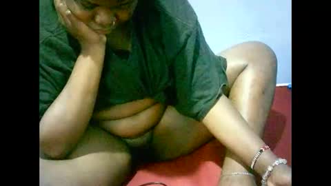 Snapshot of misscuteberry chatting on 09-10-25, 06:52 VAL online show from 09-10-25, 06:52
