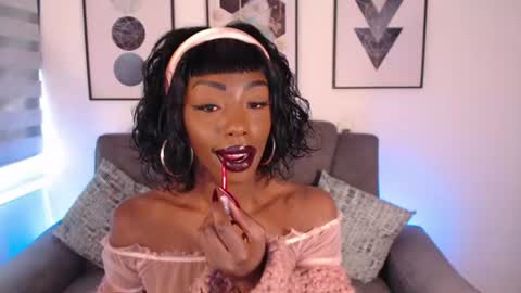 Emilie Diaz online show from 07-16-26, 04:13