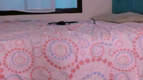 Snapshot of missflowernaugthy1 chatting on 09-10-25, 07:25 flower online show from 09-10-25, 07:25