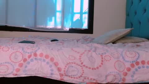 Snapshot of missflowernaugthy1 chatting on 09-20-25, 08:10 flower online show from 09-20-25, 08:10