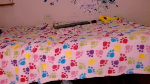 Snapshot of missflowernaugthy1 chatting on 09-27-25, 10:26 flower online show from 09-27-25, 10:26