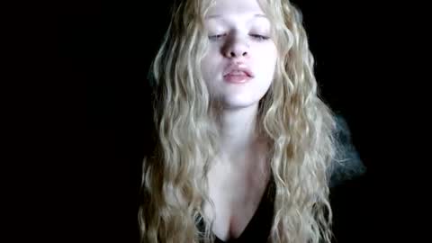 Snapshot of missgospelz_entertainmentz chatting on 06-10-26, 03:22 missgospel online show from 06-10-26, 03:22