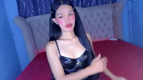 im your queen steffie online show from 12-15-25, 05:55