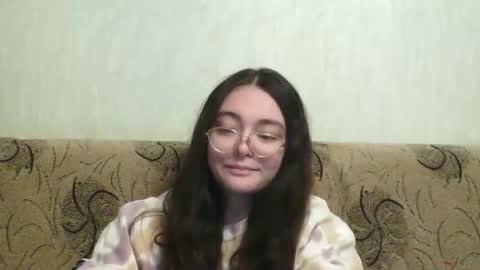 Snapshot of missis_mona chatting on 09-16-25, 03:57 missis mona online show from 09-16-25, 03:57