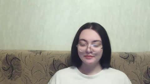 Snapshot of missis_mona chatting on 12-17-25, 06:08 missis mona online show from 12-17-25, 06:08