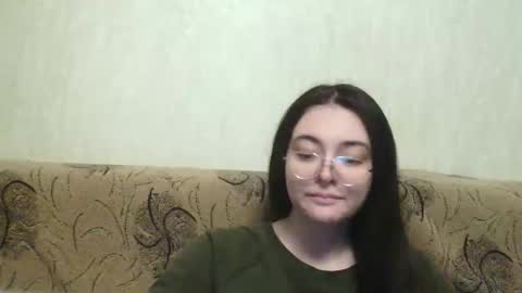 Snapshot of missis_mona chatting on 01-14-26, 09:42 missis mona online show from 01-14-26, 09:42