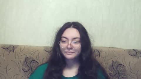 Snapshot of missis_mona chatting on 02-26-26, 10:47 missis mona online show from 02-26-26, 10:47
