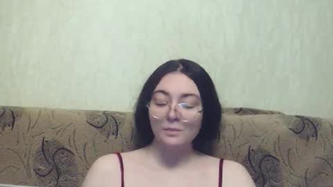 Snapshot of missis_mona chatting on 02-27-26, 06:19 missis mona online show from 02-27-26, 06:19