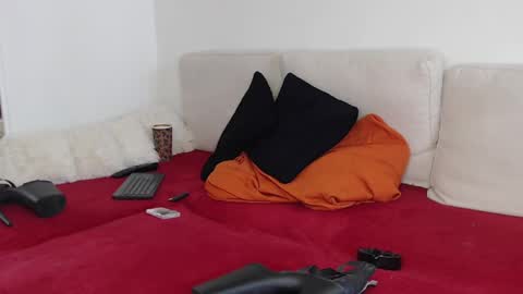 missjenifer online show from 02-07-25, 11:01