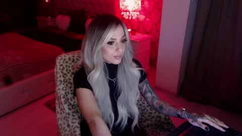 Snapshot of missjenny7 chatting on 05-31-26, 09:16 MissJenny7 online show from 05-31-26, 09:16