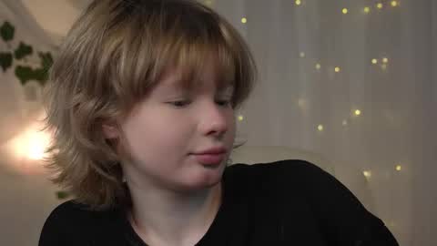 Snapshot of misska__ chatting on 10-30-25, 12:28 BONYA online show from 10-30-25, 12:28