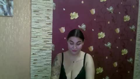 Snapshot of misskiss878 chatting on 12-22-24, 05:32 Lisa online show from 12-22-24, 05:32