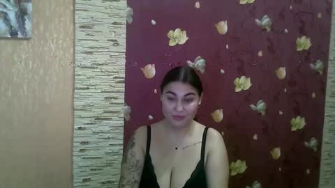 Snapshot of misskiss878 chatting on 02-01-25, 01:34 Lisa online show from 02-01-25, 01:34