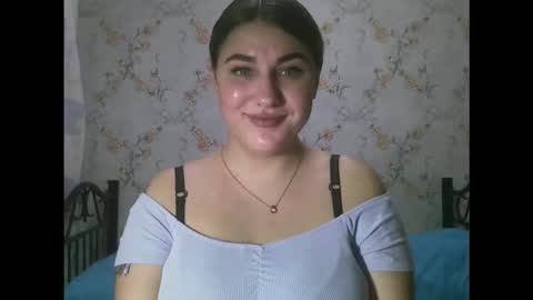 Snapshot of misskiss878 chatting on 02-20-26, 02:41 Lisa online show from 02-20-26, 02:41