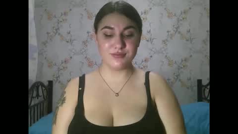 Snapshot of misskiss878 chatting on 02-23-26, 02:42 Lisa online show from 02-23-26, 02:42