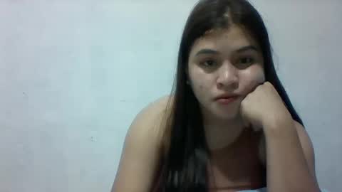 Snapshot of misskitty2xxx chatting on 03-07-25, 02:01 Merry online show from 03-07-25, 02:01