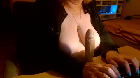 MissKittyFox online show from 02-06-26, 05:56