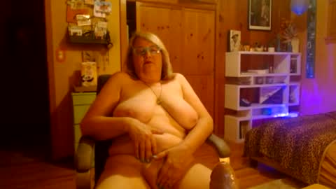 MissKittyFox online show from 07-31-26, 05:07