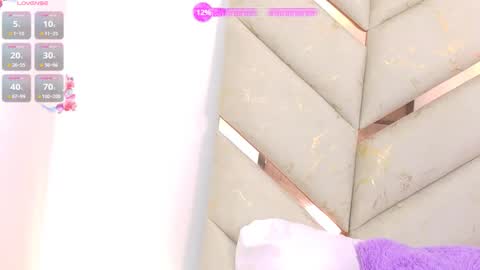 lyly  independient model online show from 10-09-25, 02:26