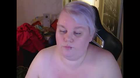 misslj90 online show from 04-18-26, 07:40