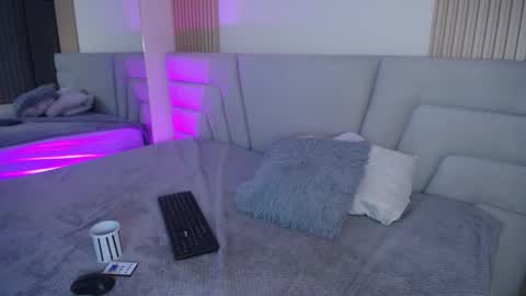 Snapshot of missloise chatting on 11-14-25, 03:16 Miss Loise online show from 11-14-25, 03:16