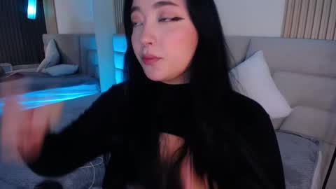 Snapshot of missloise chatting on 12-05-25, 03:26 Miss Loise online show from 12-05-25, 03:26