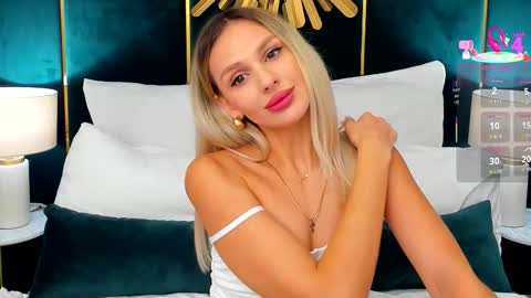 Lou online show from 10-22-25, 05:19