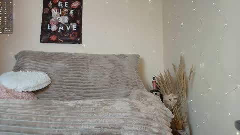  Vi  online show from 11-29-25, 09:40