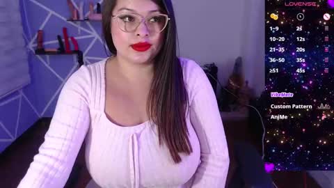 Snapshot of missmia1_ chatting on 01-28-25, 06:17 Miia online show from 01-28-25, 06:17