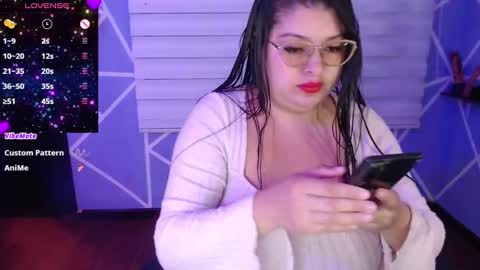 Snapshot of missmia1_ chatting on 10-17-25, 03:03 Miia online show from 10-17-25, 03:03