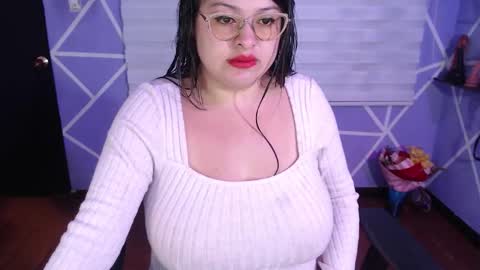 Snapshot of missmia1_ chatting on 01-16-26, 02:54 Miia online show from 01-16-26, 02:54