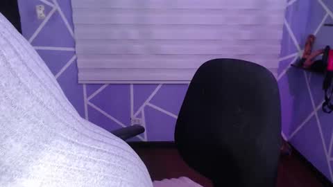 Snapshot of missmia1_ chatting on 02-19-26, 03:30 Miia online show from 02-19-26, 03:30