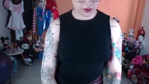 Miss Mia online show from 06-14-26, 05:37