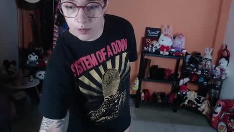 Miss Mia online show from 06-22-26, 01:08