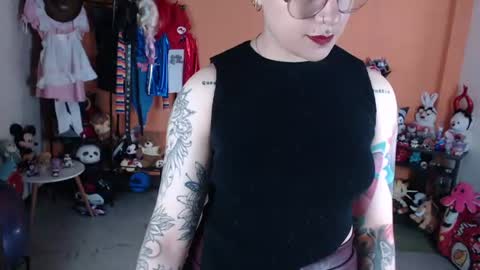 Miss Mia online show from 07-29-26, 02:04
