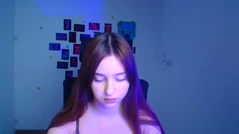 Snapshot of missmiamiss chatting on 11-15-25, 12:34 Mia online show from 11-15-25, 12:34