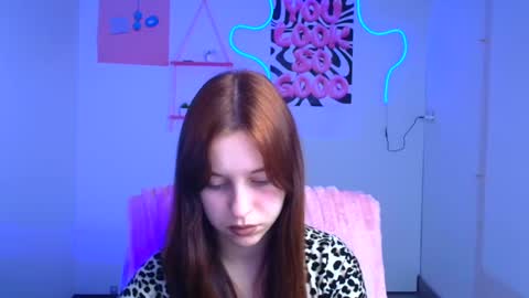 Snapshot of missmiamiss chatting on 12-05-25, 07:21 Mia online show from 12-05-25, 07:21