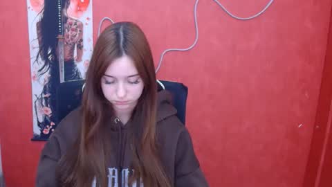 Snapshot of missmiamiss chatting on 01-11-26, 06:29 Mia online show from 01-11-26, 06:29