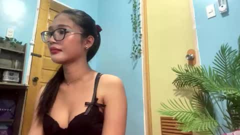 Snapshot of missminervaa chatting on 01-10-26, 06:26 missminervaa online show from 01-10-26, 06:26