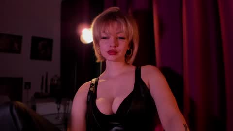   online show from 12-09-24, 08:11