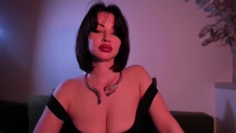   online show from 09-27-25, 06:24