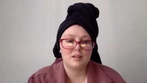 missmistressmal online show from 03-09-26, 12:09