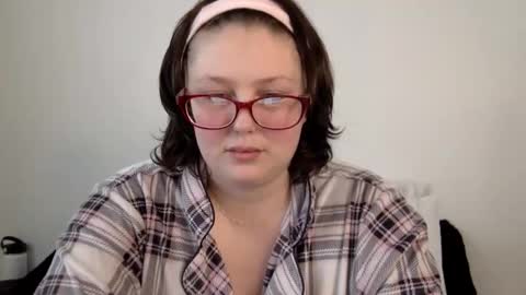 missmistressmal online show from 05-05-26, 05:10