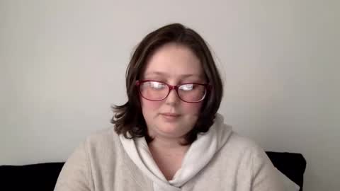 missmistressmal online show from 05-12-26, 04:59