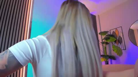 Snapshot of missobsidian chatting on 03-07-26, 09:23 Miss Obsidian online show from 03-07-26, 09:23