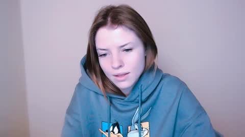 Olivia online show from 01-11-25, 07:49