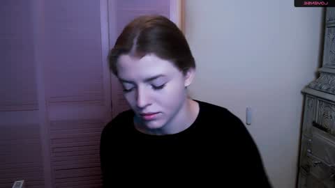 Olivia online show from 01-12-25, 02:19
