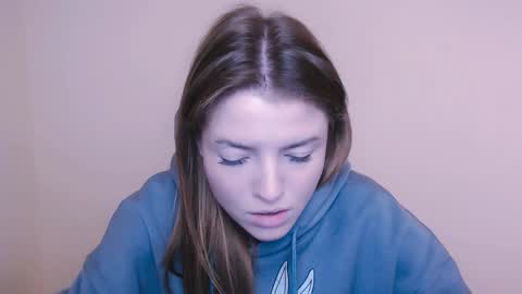 Olivia online show from 01-14-25, 03:04