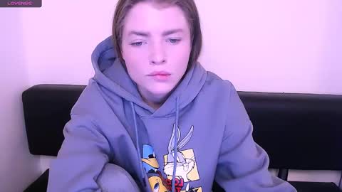 Olivia online show from 01-21-25, 11:13