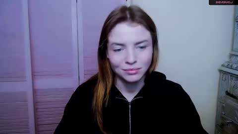 Olivia online show from 01-24-25, 02:08